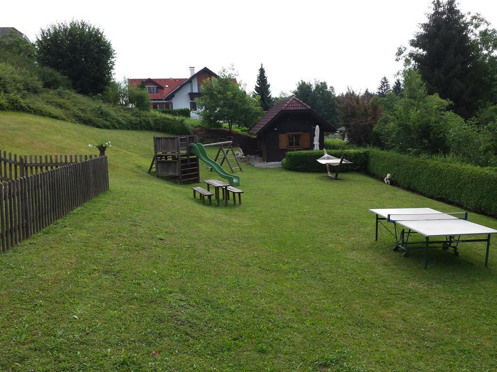 Haus Daniela Apartment Drobollach am Faaker See Room photo